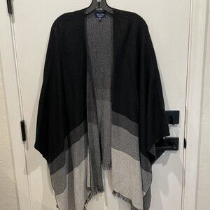 Splendid black and gray ruana, wrap, or kimono - Size Small - Retail $168